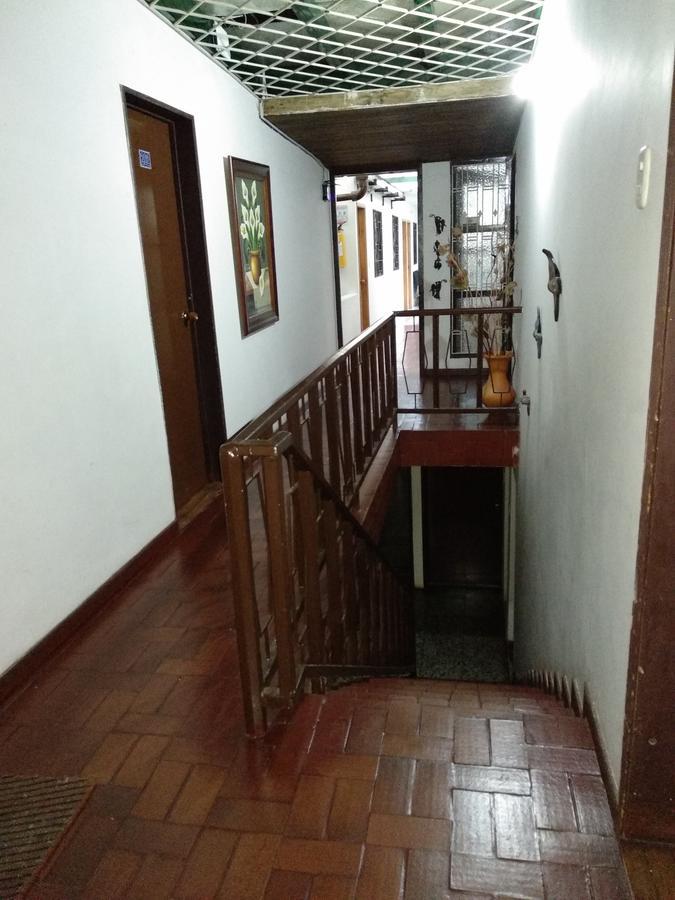 La Casa De Huespedes Hotel Bogota Bagian luar foto